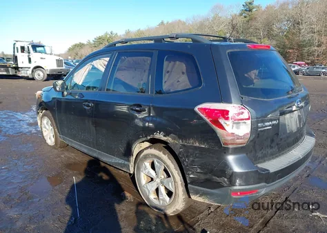 2015 Subaru Forester 2.5I Premium из США, поврежденный, VIN JF2SJADC3FH504960